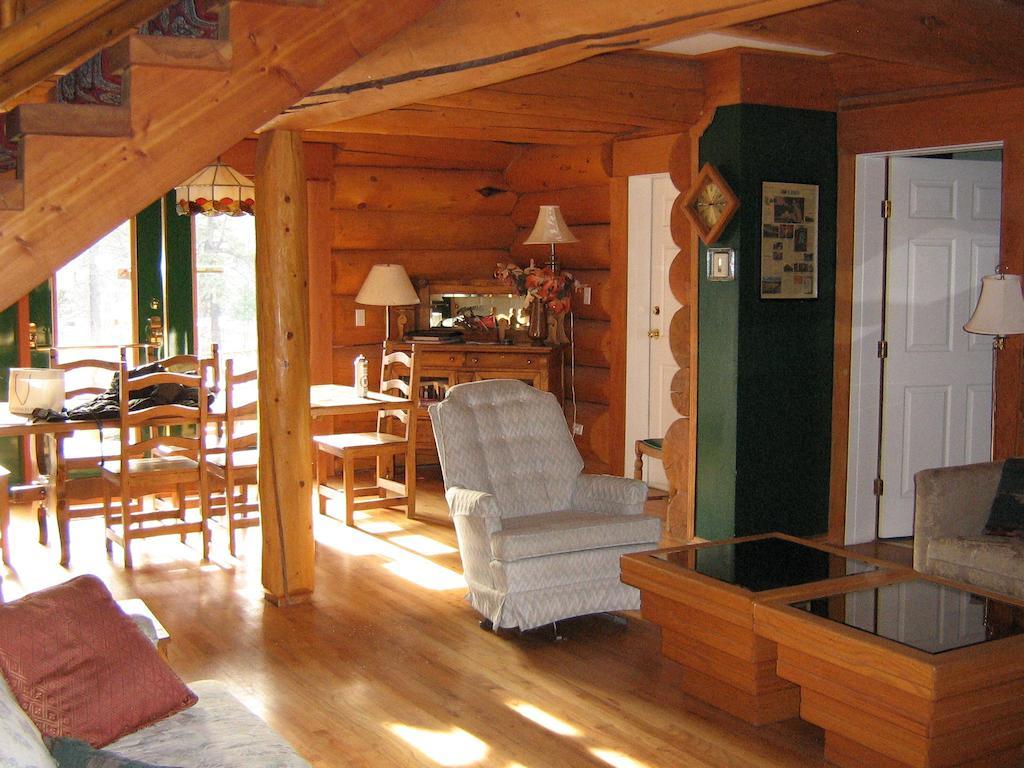 Rainbow Lake Castle Resort Прінстон Екстер'єр фото
